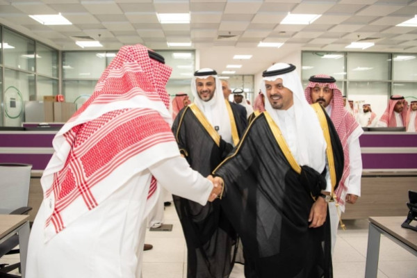 Makkah deputy emir inspects Makkah Buses Project