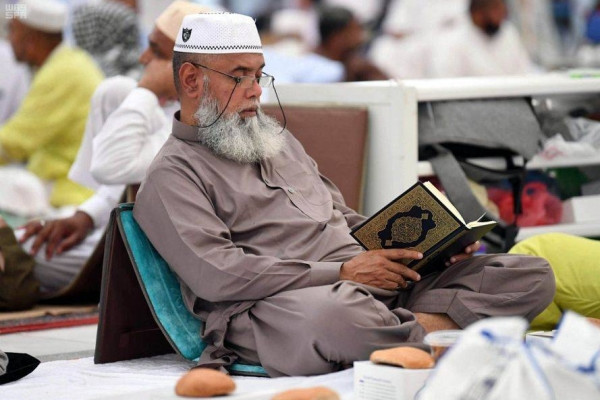 Immunization is mandatory for accepting itikaf permits' applications