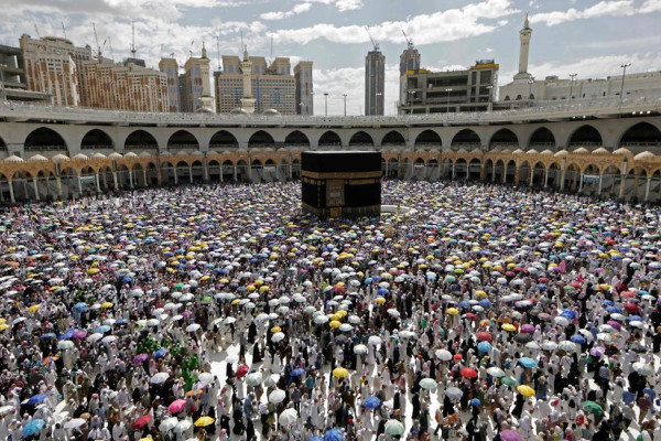 Opinion: Saudi Arabia Must Suspend the Hajj