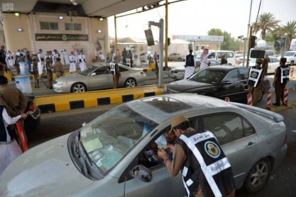 Entry ban to Makkah for expats comes into force