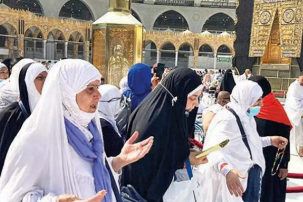 Faithful Flock To Mecca During Holy Ramzan Despite Increase In Cost