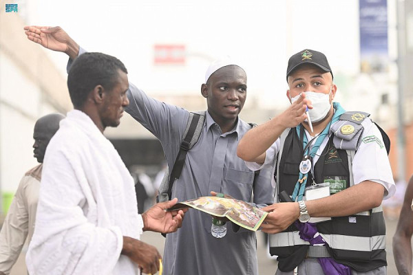 Saudi scouts guide over 3,000 lost pilgrims on Eid day