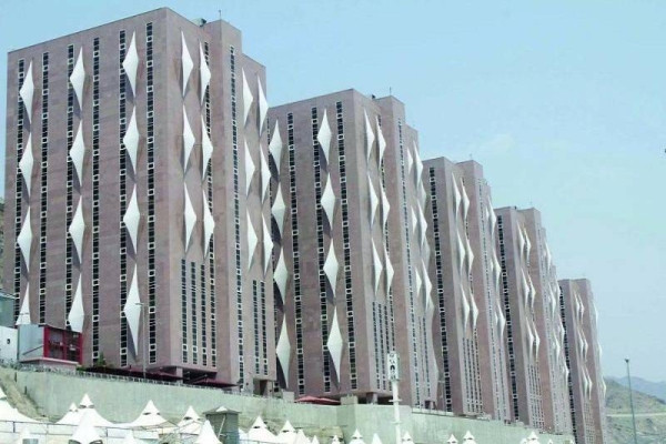 Ministry reveals packages for Hajj, costs from SR10,000 to 15,000
