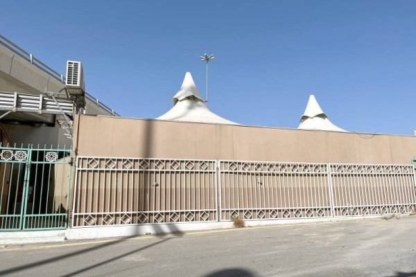 New air conditioners and heat insulating materials installed in pilgrim camps